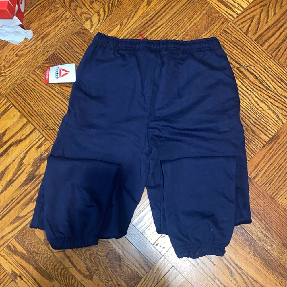 NWT Reebok Sweatpants - Picture 4 of 4